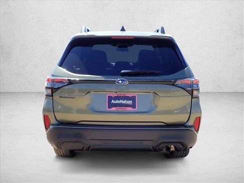 New 2026 Subaru Forester Premium AWD/4WD image 3
