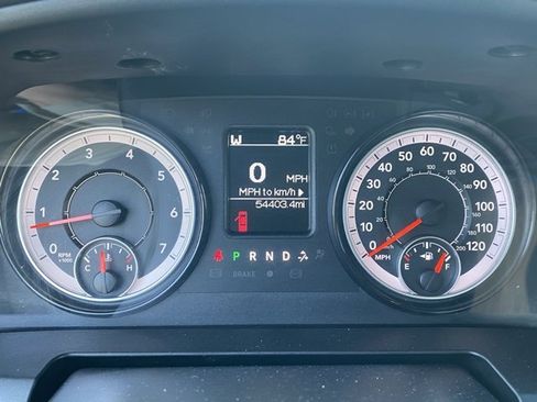 Used 2024 RAM 1500 Classic SLT image 17