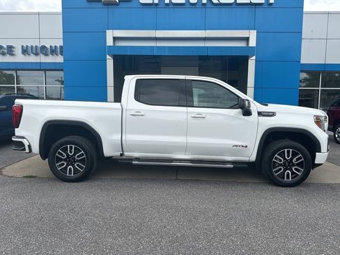 Used 2019 GMC Sierra 1500 AT4 w/ Driver Alert Package I image 3