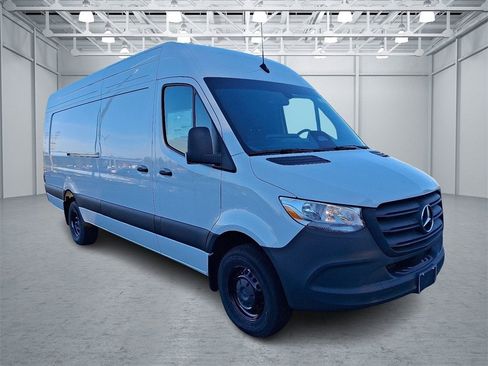 New 2025 Mercedes-Benz Sprinter 3500 image 2
