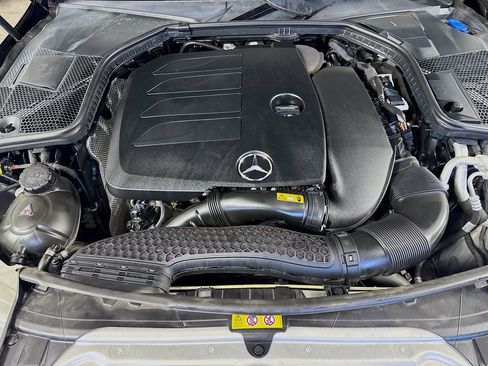 Used 2020 Mercedes-Benz C 300 Sedan image 37