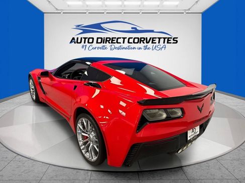 Used 2016 Chevrolet Corvette Z06 w/ 3LZ Preferred Equipment Group RWD image 27