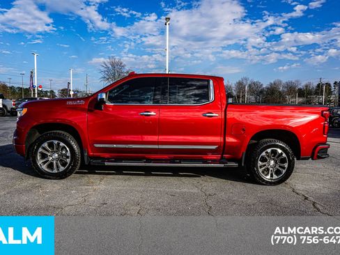 Used 2024 Chevrolet Silverado 1500 High Country w/ Technology Package image 9