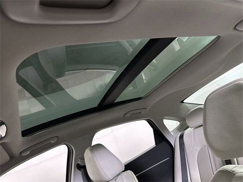 Used 2024 Hyundai Sonata SEL w/ Convenience Package image 19