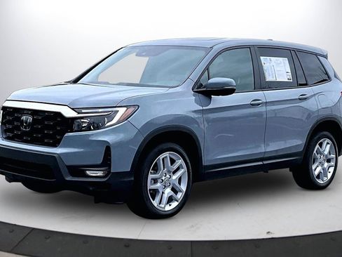 Used 2025 Honda Passport EX-L image 4