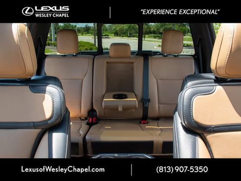 Used 2024 Ford F250 Lariat w/ Lariat Ultimate Package AWD/4WD image 16