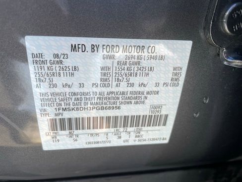 Used 2023 Ford Explorer XLT w/ Equipment Group 202A AWD/4WD image 45