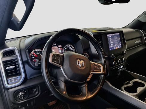 Used 2022 RAM 1500 Big Horn AWD/4WD image 9