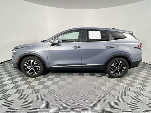 Certified 2024 Kia Sportage EX image 7