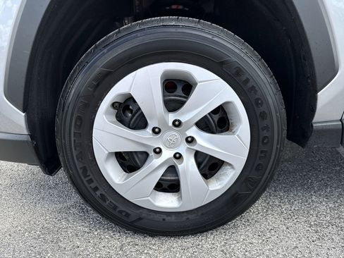 Certified 2025 Toyota RAV4 LE FWD image 18