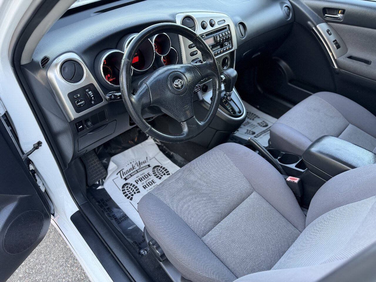 Used 2003 Toyota Matrix XR AWD/4WD image 9