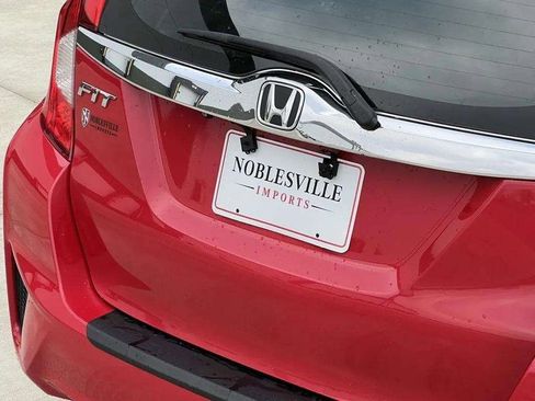 Used 2015 Honda Fit EX image 9