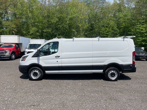 Used 2019 Ford Transit 250 148 Low Roof RWD image 9