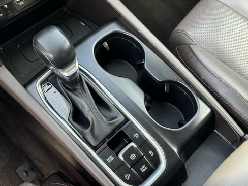 Used 2020 Hyundai Santa Fe SEL image 29