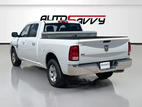 Used 2021 RAM 1500 Classic SLT RWD image 5