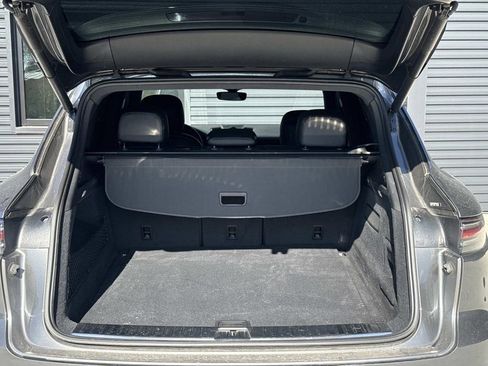 Used 2021 Porsche Cayenne image 13