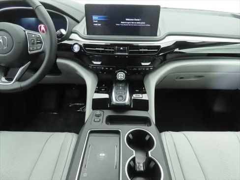 Used 2026 Acura MDX w/ Technology Package FWD image 14