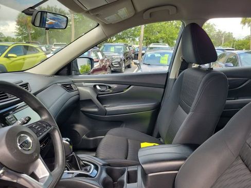 Used 2018 Nissan Rogue S AWD/4WD image 17