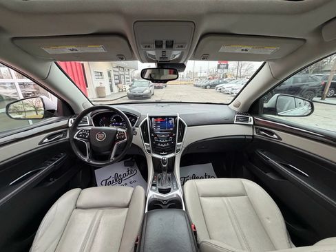 Used 2013 Cadillac SRX Luxury w/ Driver Awareness Package FWD image 17