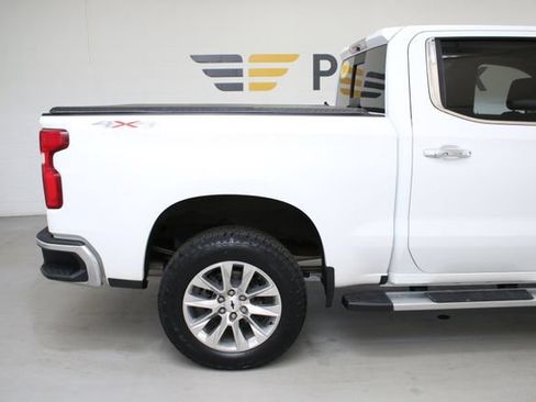 Used 2019 Chevrolet Silverado 1500 LTZ w/ LTZ Plus Package AWD/4WD image 11