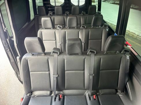 Used 2019 Mercedes-Benz Sprinter 2500 w/ Acoustic Package image 28