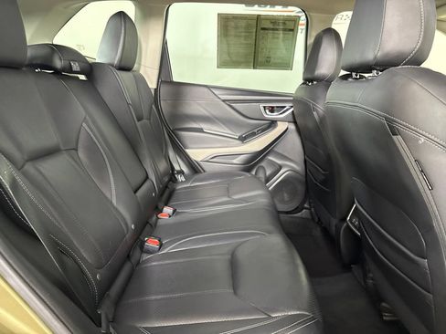 Used 2023 Subaru Forester Limited AWD/4WD image 29
