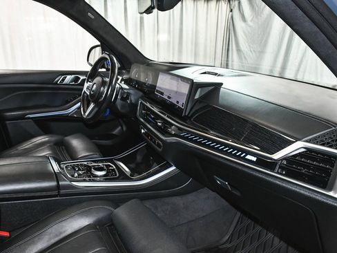Used 2024 BMW X5 M60i image 78