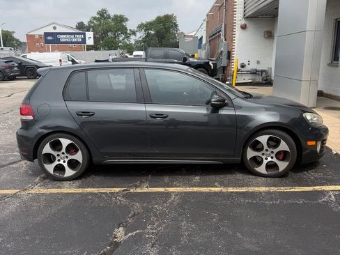 Used 2011 Volkswagen GTI 4-Door FWD image 2
