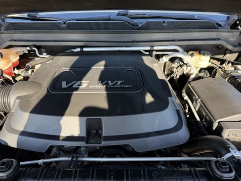 Used 2015 Chevrolet Colorado LT w/ Luxury Package image 31