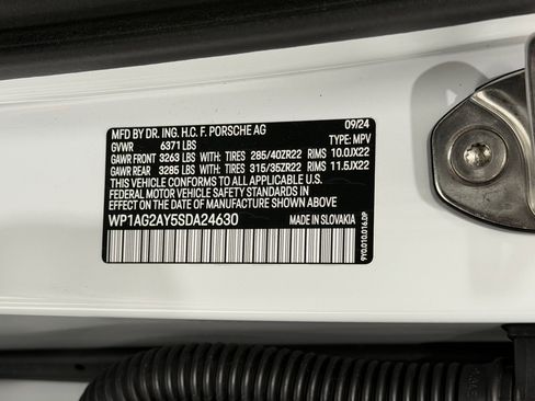 Certified 2025 Porsche Cayenne GTS image 61