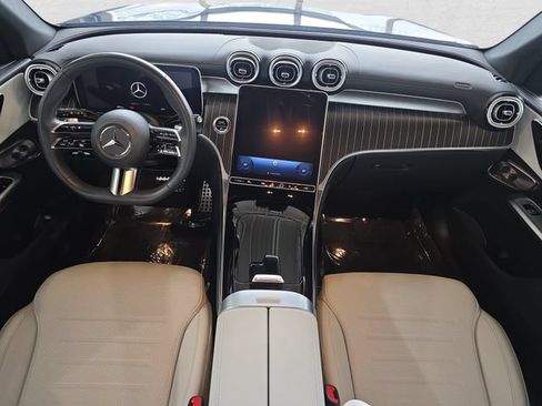 Used 2023 Mercedes-Benz GLC 300 4MATIC image 9