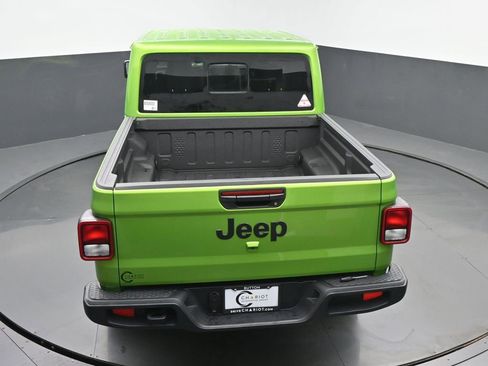 New 2026 Jeep Gladiator Sport image 39