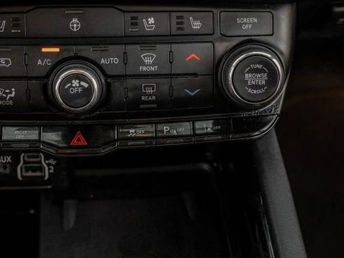 Used 2022 Dodge Durango Citadel image 30