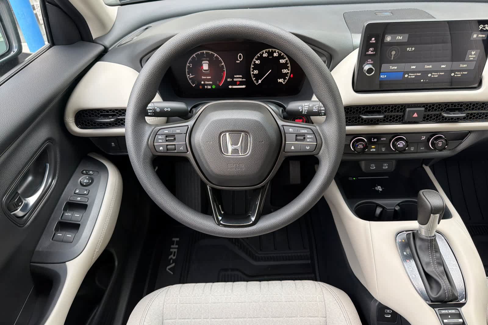 New 2027 Honda HR-V LX image 16