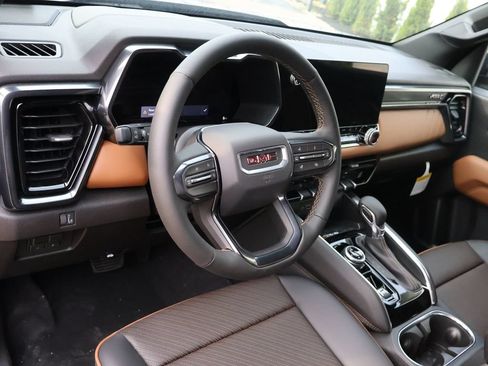 New 2026 GMC Canyon AT4 w/ Technology Plus Package AWD/4WD image 24