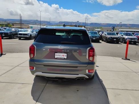 Used 2022 Hyundai Palisade Limited w/ Cargo Package image 6