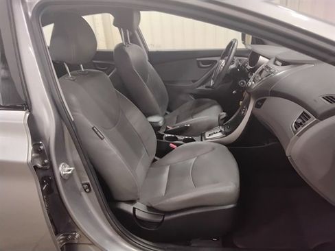 Used 2013 Hyundai Elantra Limited image 14