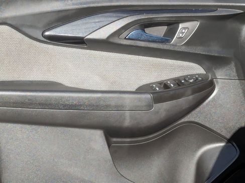 Used 2021 Chevrolet TrailBlazer LS image 11