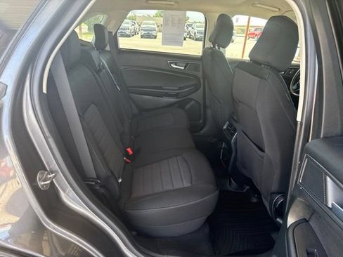 Used 2023 Ford Edge SE AWD/4WD image 10