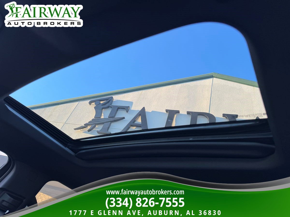 Used 2025 Chevrolet Silverado 2500 High Country w/ Technology Package AWD/4WD image 25