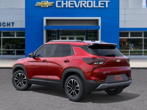 New 2026 Chevrolet TrailBlazer LT w/ LT Cold Weather Package AWD/4WD image 3