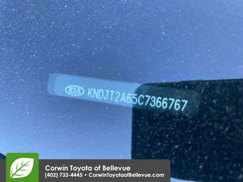 Used 2012 Kia Soul + w/ Audio Pkg FWD image 28