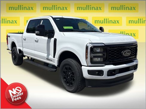 New 2026 Ford F250 Lariat w/ Black Appearance Package AWD/4WD image 1