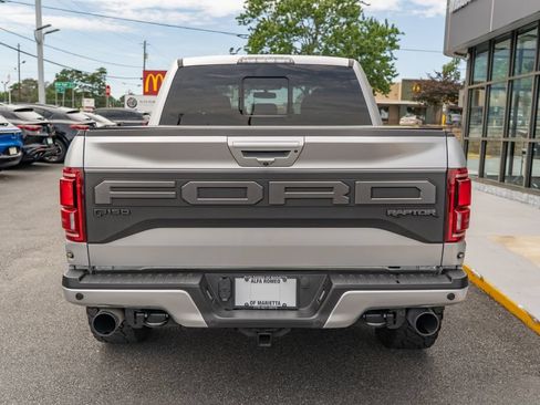 Used 2019 Ford F150 Raptor w/ Equipment Group 802A Luxury AWD/4WD image 5