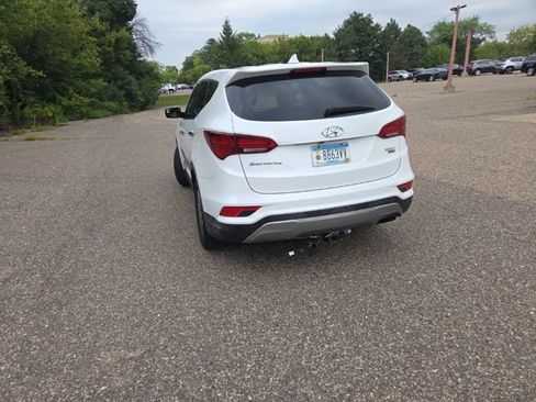 Used 2017 Hyundai Santa Fe Sport AWD/4WD image 9
