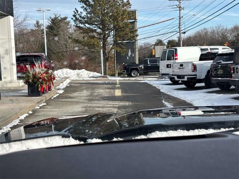 Used 2021 GMC Sierra 1500 AT4 w/ AT4 Value Package image 30