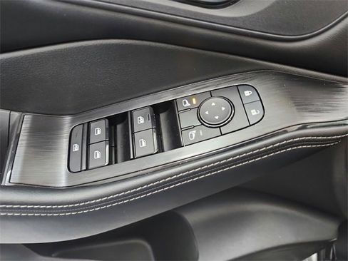 Used 2023 Nissan Rogue SV w/ SV Premium Package image 68