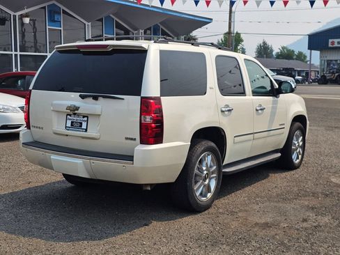 Used 2010 Chevrolet Tahoe LTZ AWD/4WD image 7