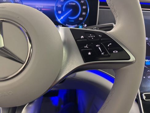 Used 2023 Mercedes-Benz EQE 350+ 4MATIC Sedan image 33