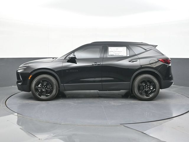New 2026 Chevrolet Blazer LT w/ Midnight/Sport Edition FWD image 6